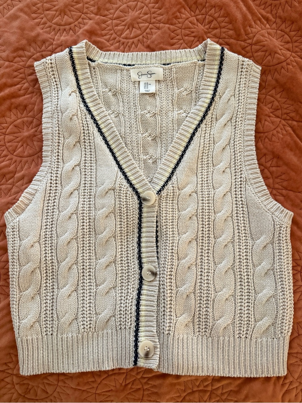 Jessica Simpson Women’s Cable Knit Sweater Vest